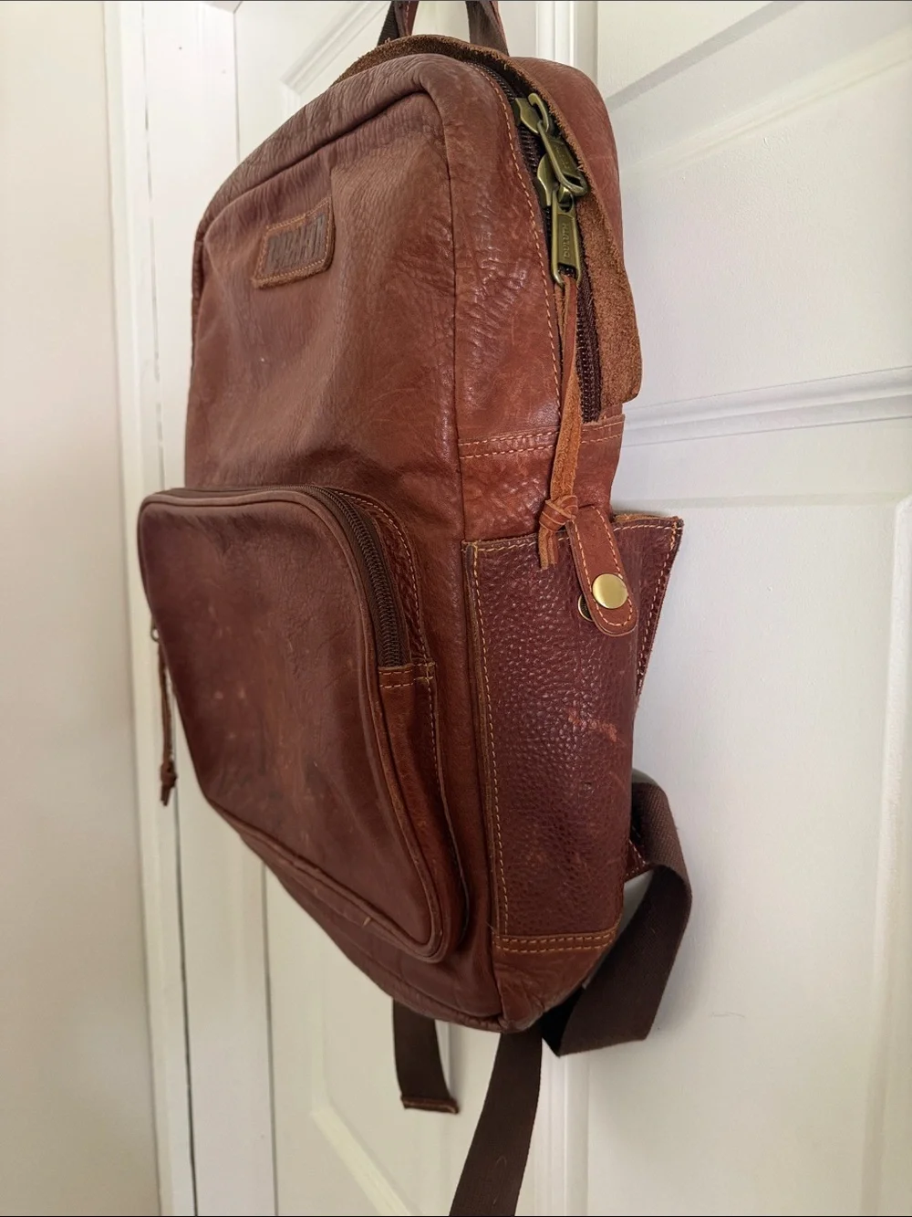 Duluth Trading Co Chestnut Brown Full-Grain Leather Backpack